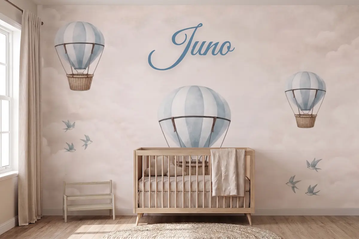 Balloon Dream behang met naam voor de babykamer