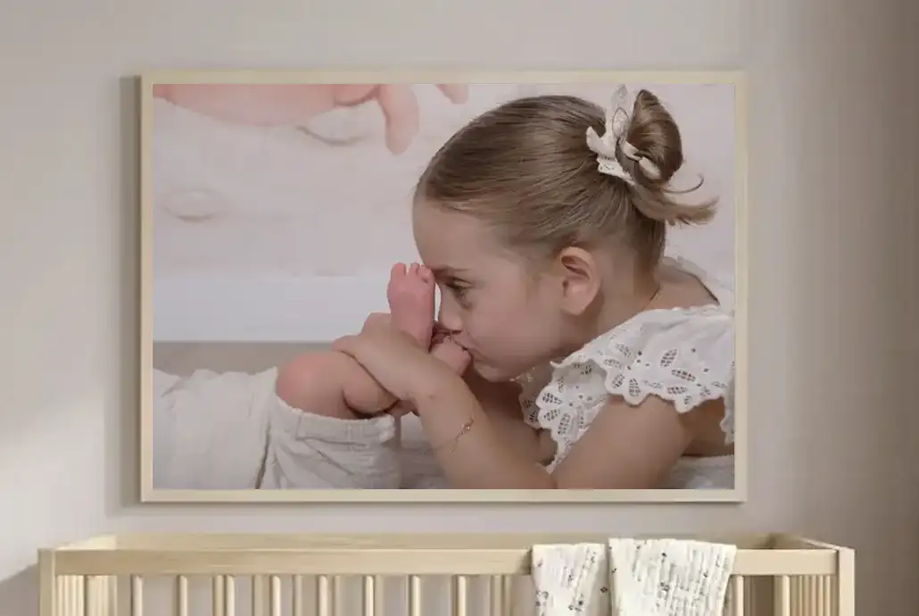 Foto-behangposter met lijst van eigen foto, jouwkinderkamer.nl